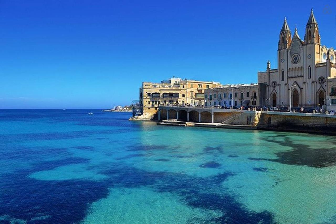 Modern Apartment Steps From Balluta Bay سليمة المظهر الخارجي الصورة