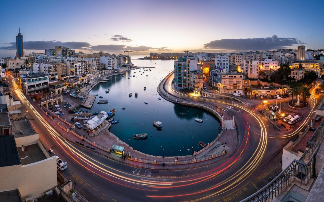 Modern Apartment Steps From Balluta Bay سليمة المظهر الخارجي الصورة