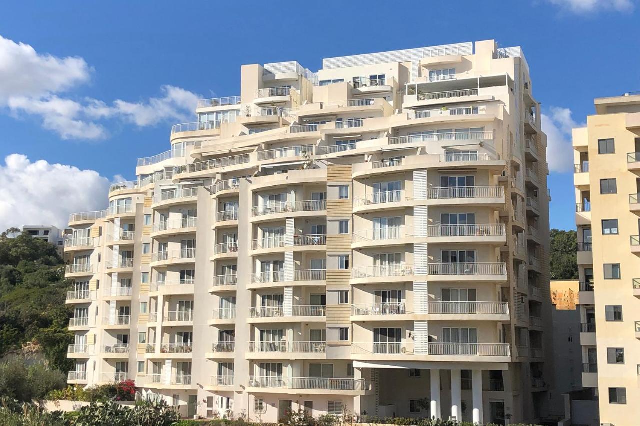 Modern Apartment Steps From Balluta Bay سليمة المظهر الخارجي الصورة