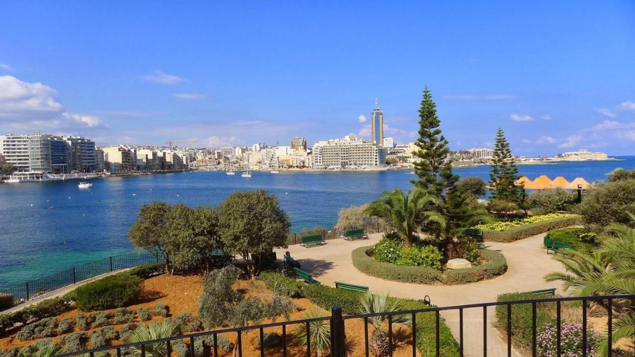 Modern Apartment Steps From Balluta Bay سليمة المظهر الخارجي الصورة